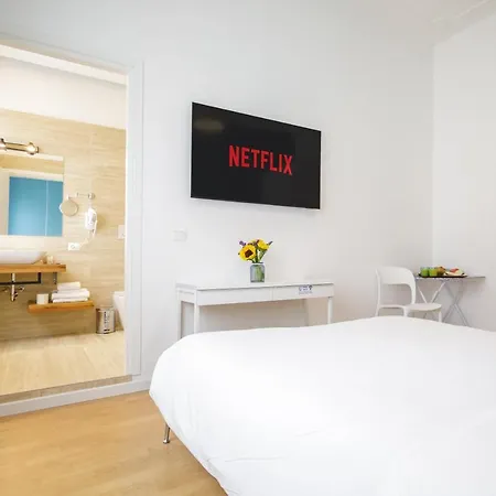 Le Di Bluemoon Pensjonat Cagliari