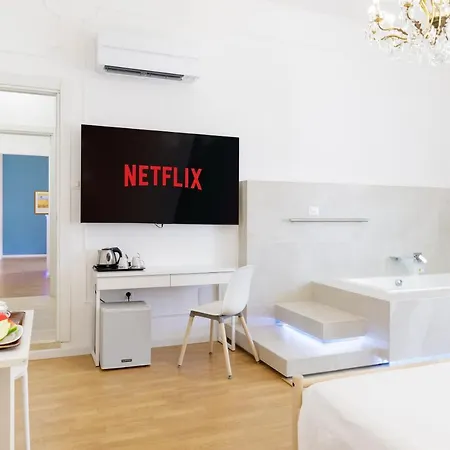 Le Di Bluemoon Гостевой дом Кальяри