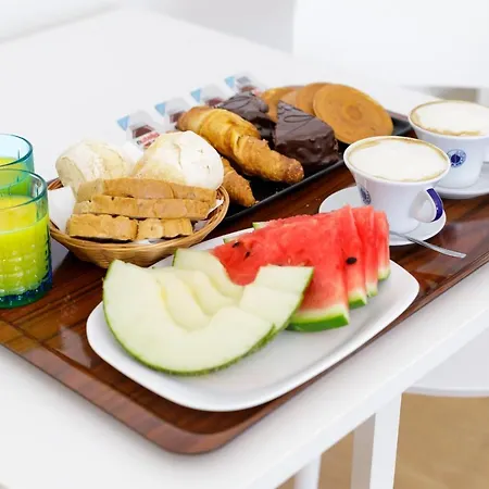 Le Di Bluemoon Кальяри