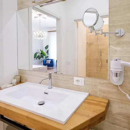 Гостевой дом Le Di Bluemoon Кальяри